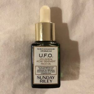 Sunday Riley UFO oil